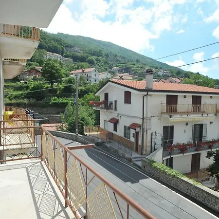 Nonno Alfonso Hébergement de vacances Agerola